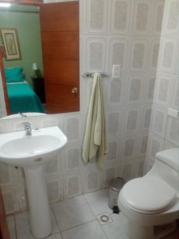 Residencial La Luna Hotel Los Ángeles Zewnętrze zdjęcie